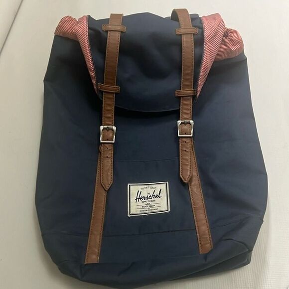 THE HERSCHEL SUPPLY CO RETREAT BACKPACK‎ - Picture 1 of 7